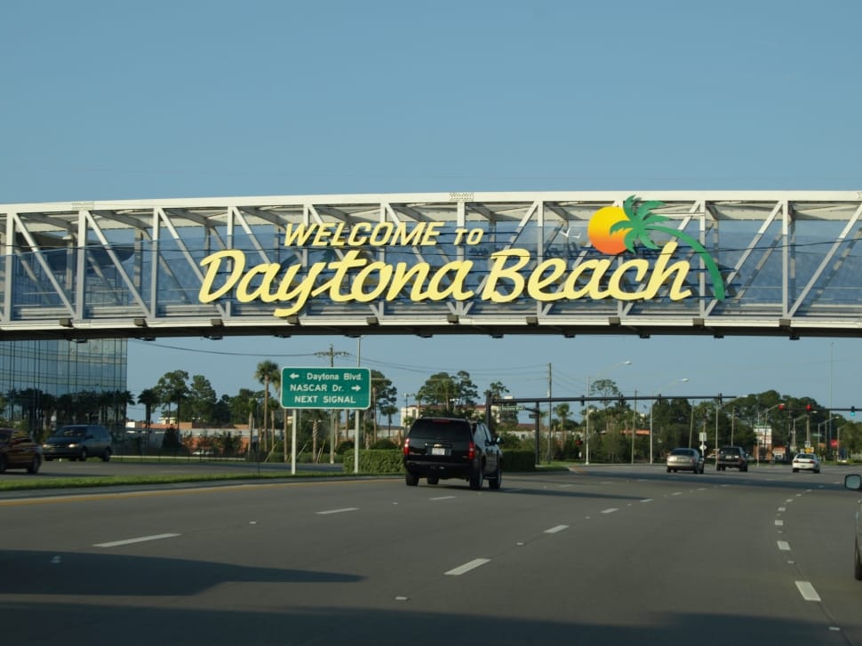 Florida, Daytona Beach, Daytona, transportation, day preview