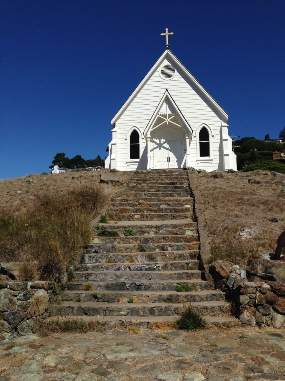 white wooden church free image | Peakpx