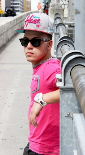 men's white and pink fitted cap,pink crew neck t shirt and white round watch thumbnail