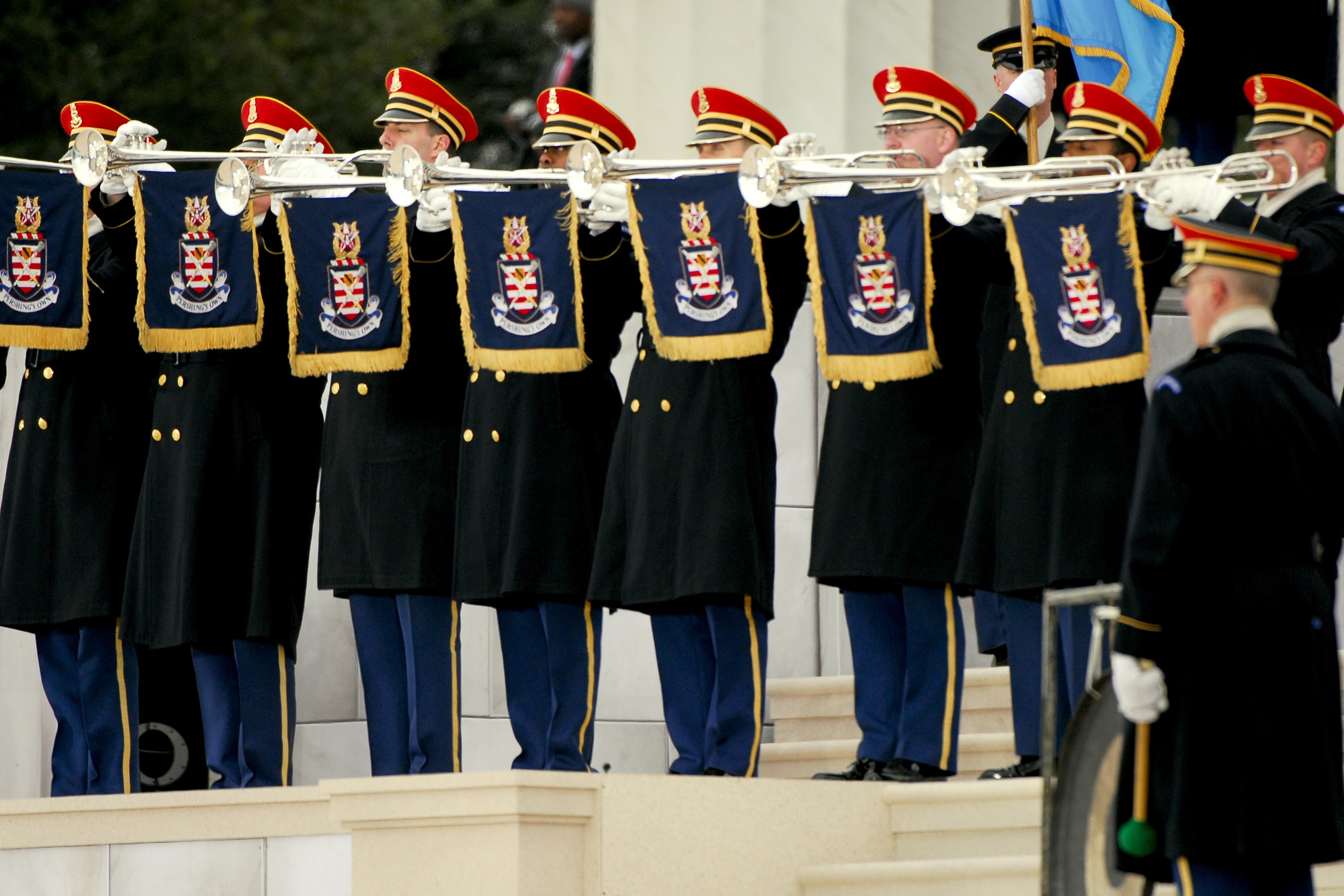 close photo of royal guards playing trumpet