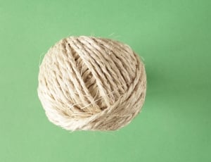 grey yarn thumbnail