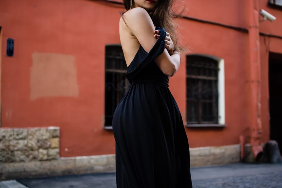 women's black sleeveless dress preview