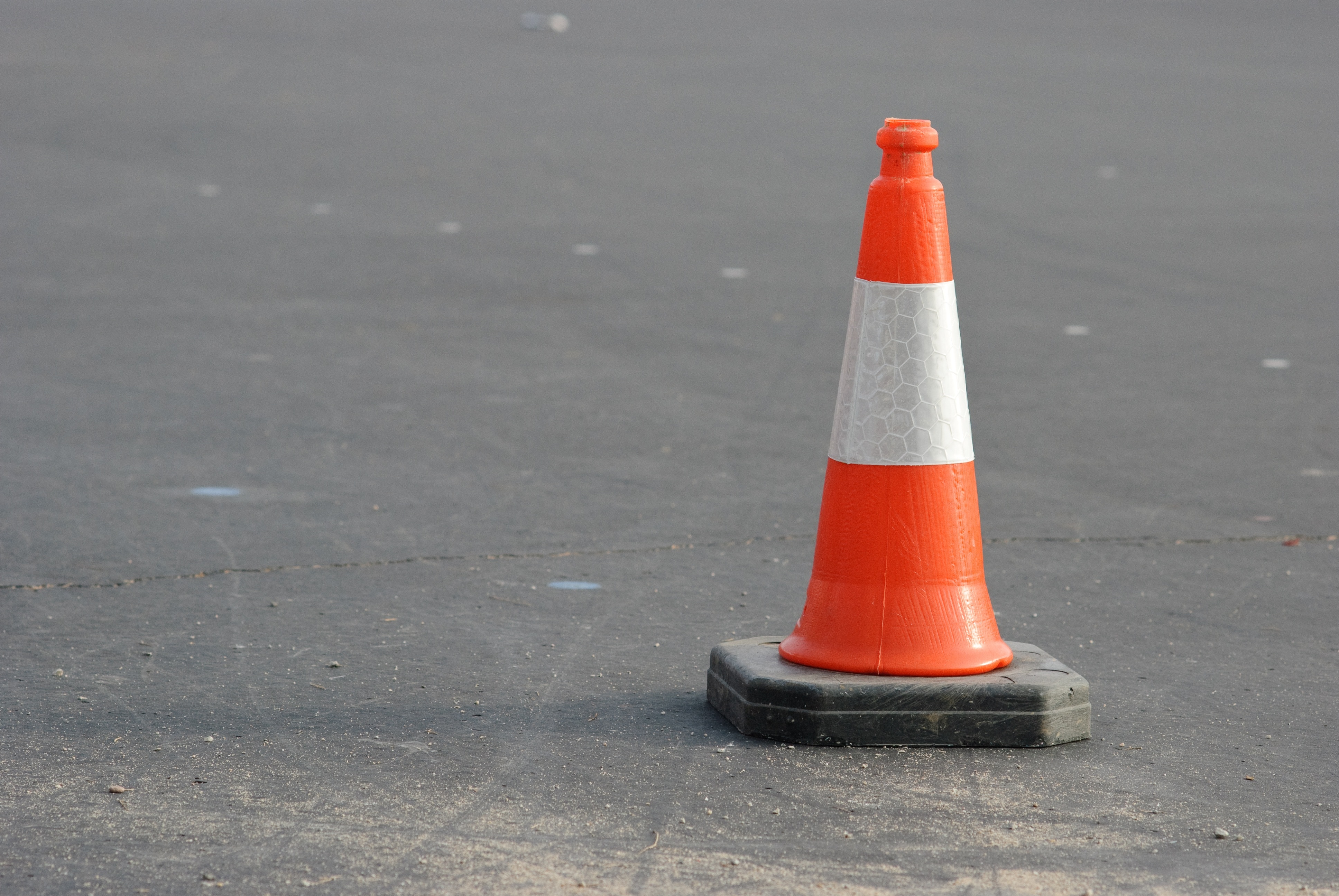 3840x2160 wallpaper | orange and white traffic cone | Peakpx