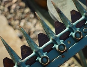 blue metal tool thumbnail