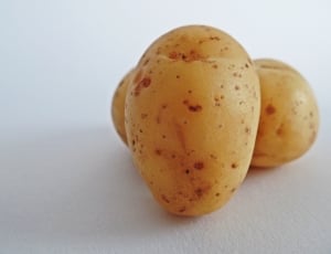 three sweet potatoes thumbnail