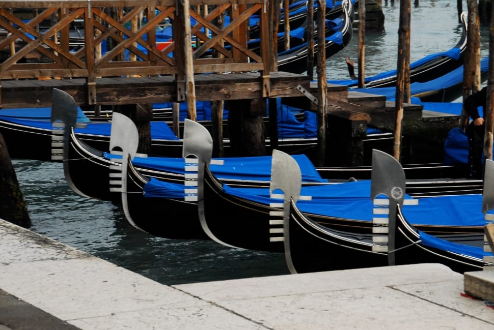 blue and black boats preview