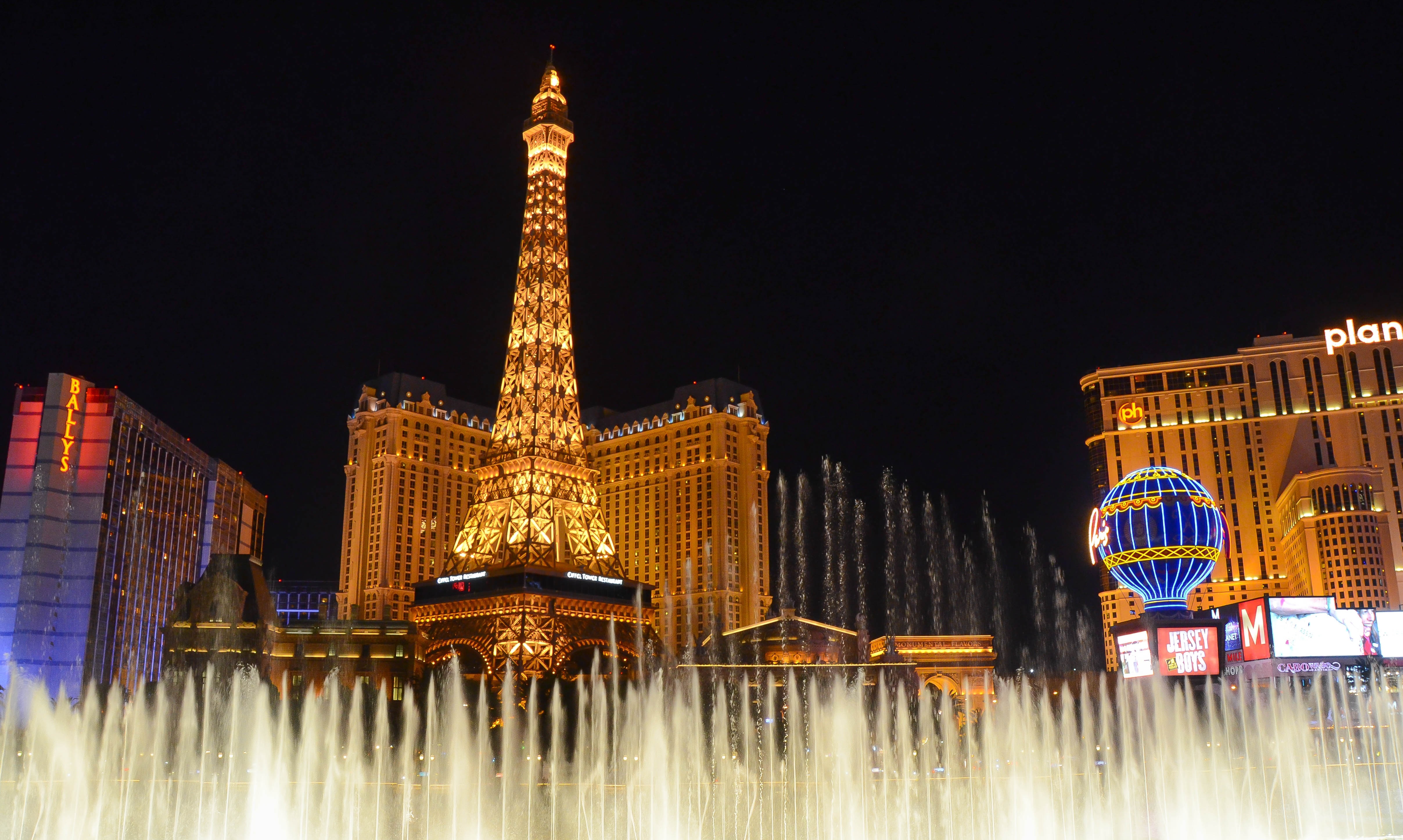Las Vegas, Fountains, Paris, night, illuminated