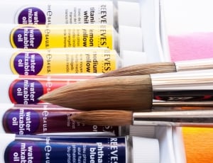 3 paint brushes thumbnail