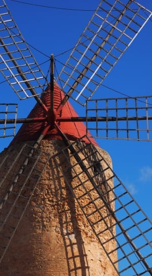 brown black red windmill thumbnail