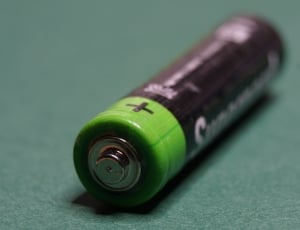 black and green battery thumbnail