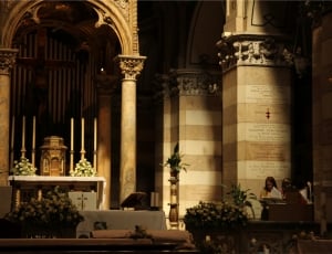 cathedral altar thumbnail