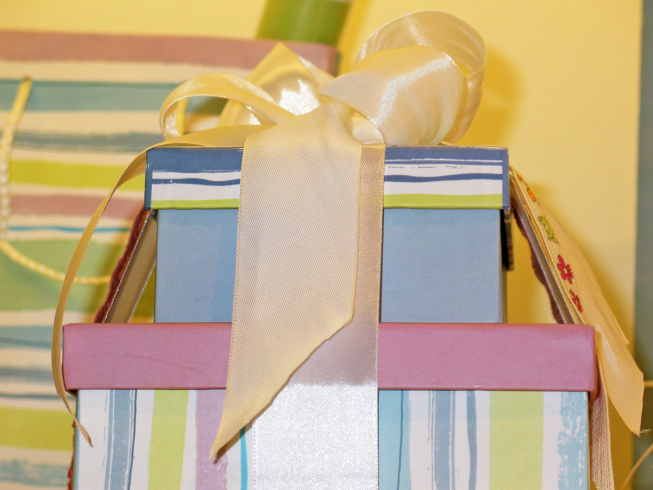 multi color gift boxes
