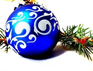 blue and silver baubles thumbnail