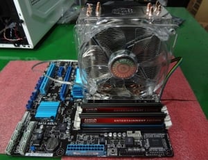 black and blue motherboard thumbnail