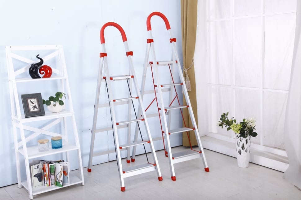 2 gray and red a frame ladder preview