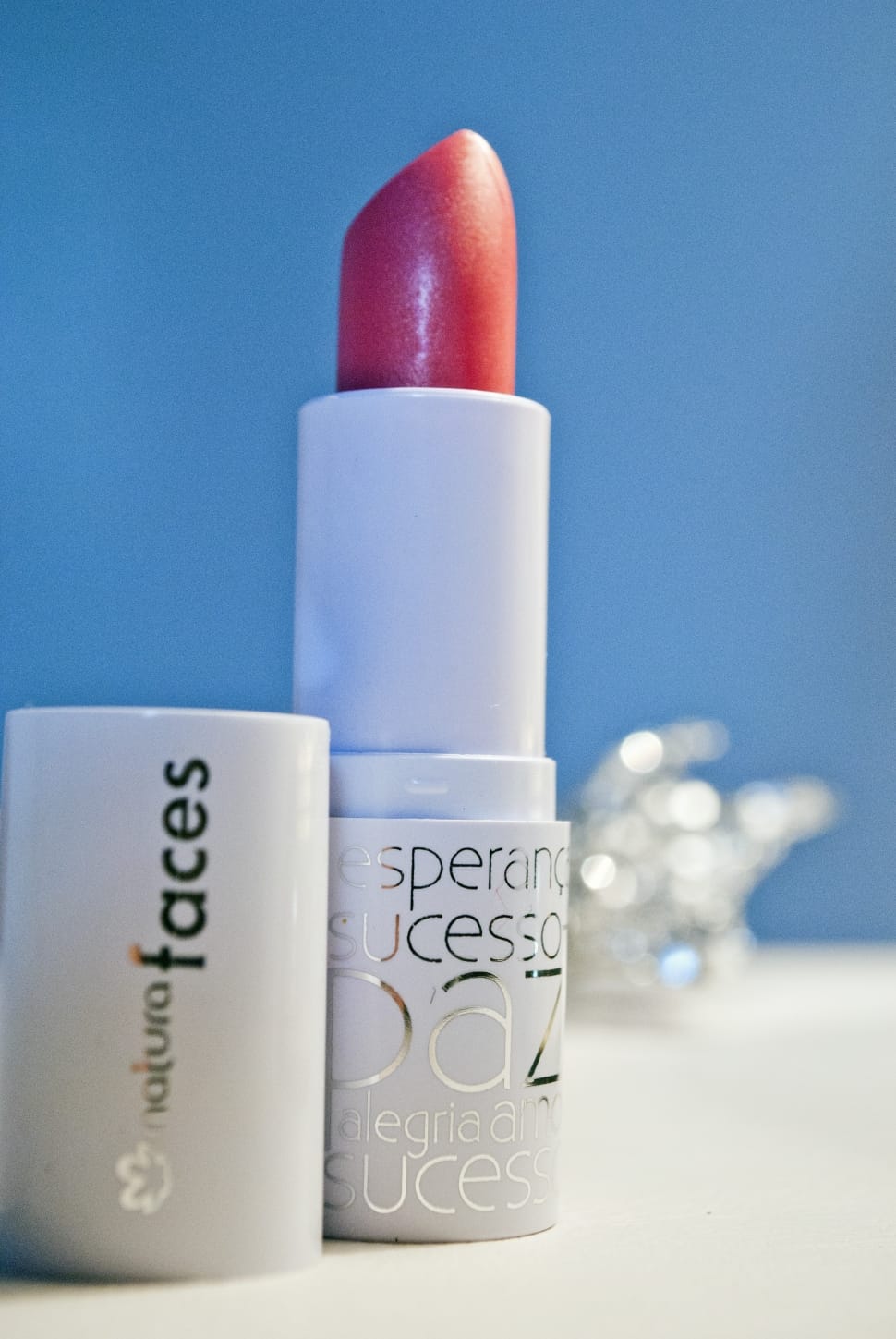 red esperano sucesso lipstick preview