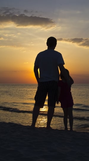 silhouette of man and child thumbnail
