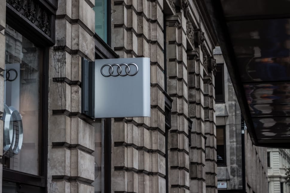 gray audi signage preview