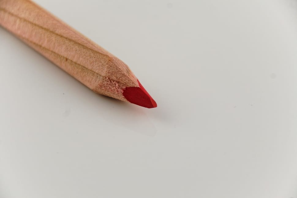 red lid pencil preview