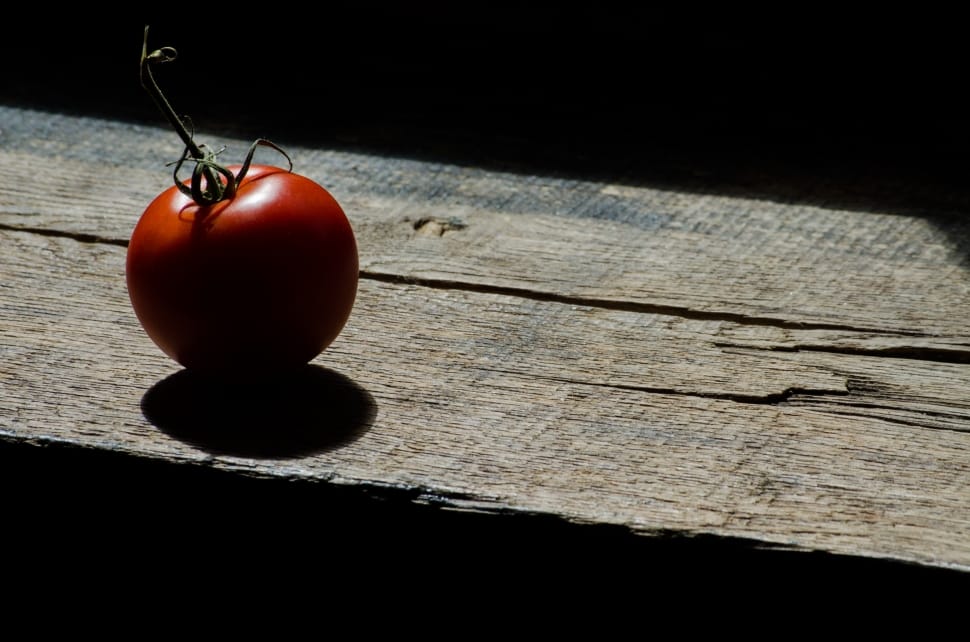 red tomato preview