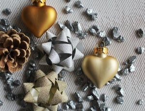 5 christmas ornaments thumbnail