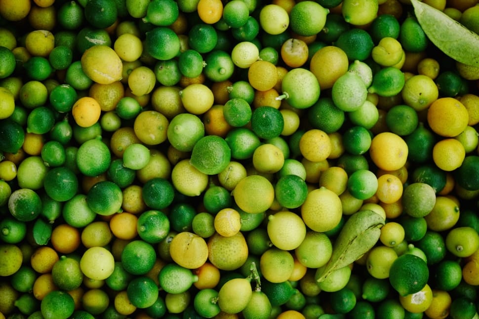 green and yellow round fruit lot preview