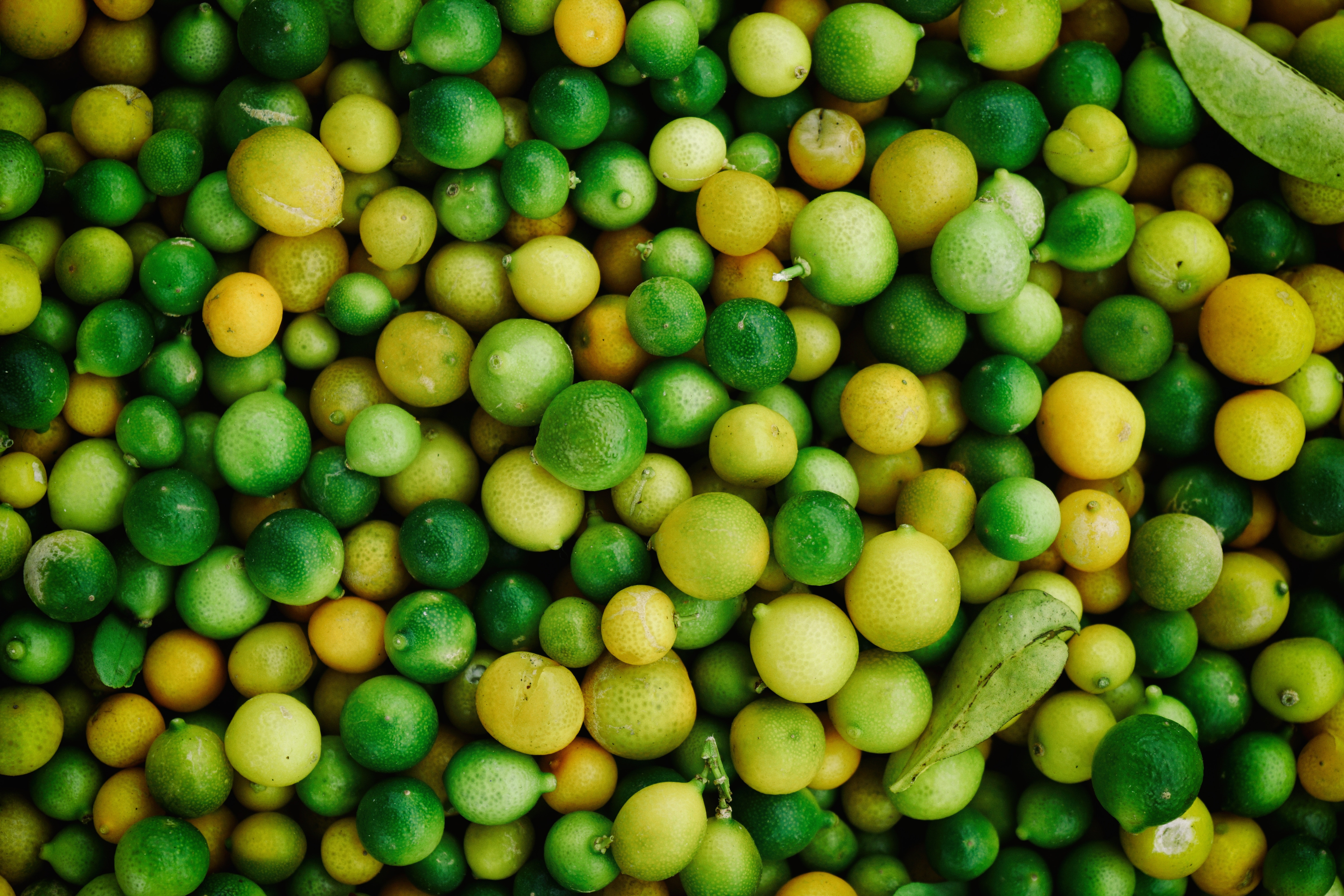 green and yellow round fruit lot