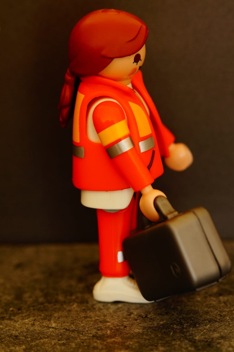 red hared woman mini figure preview