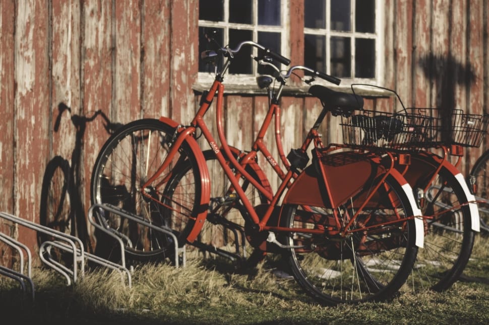 two red commuter bike preview