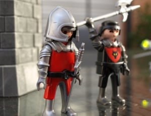 two gray and black knights figures thumbnail
