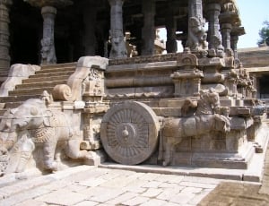 photograph of temple with animal design thumbnail