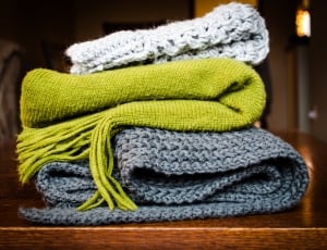 knit scarf thumbnail