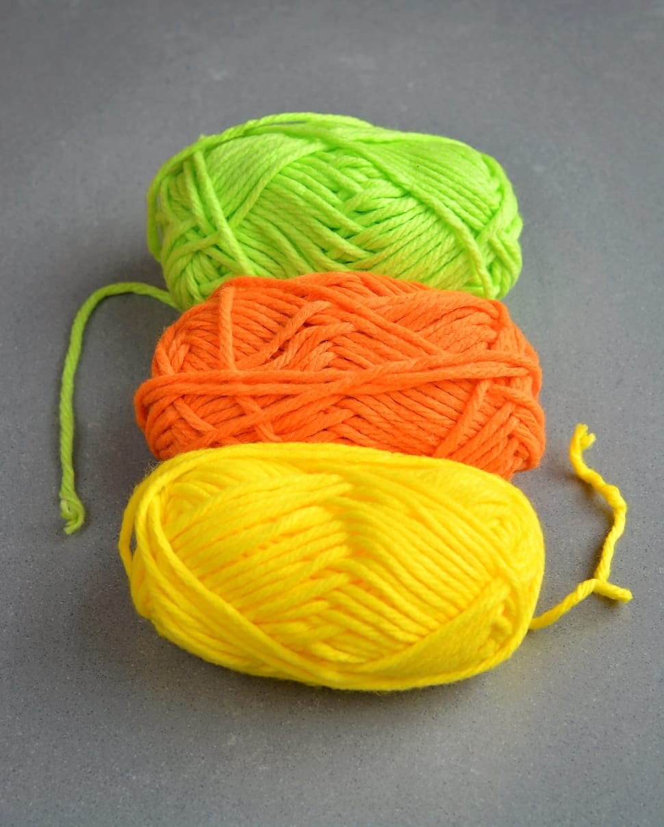 three yarns preview