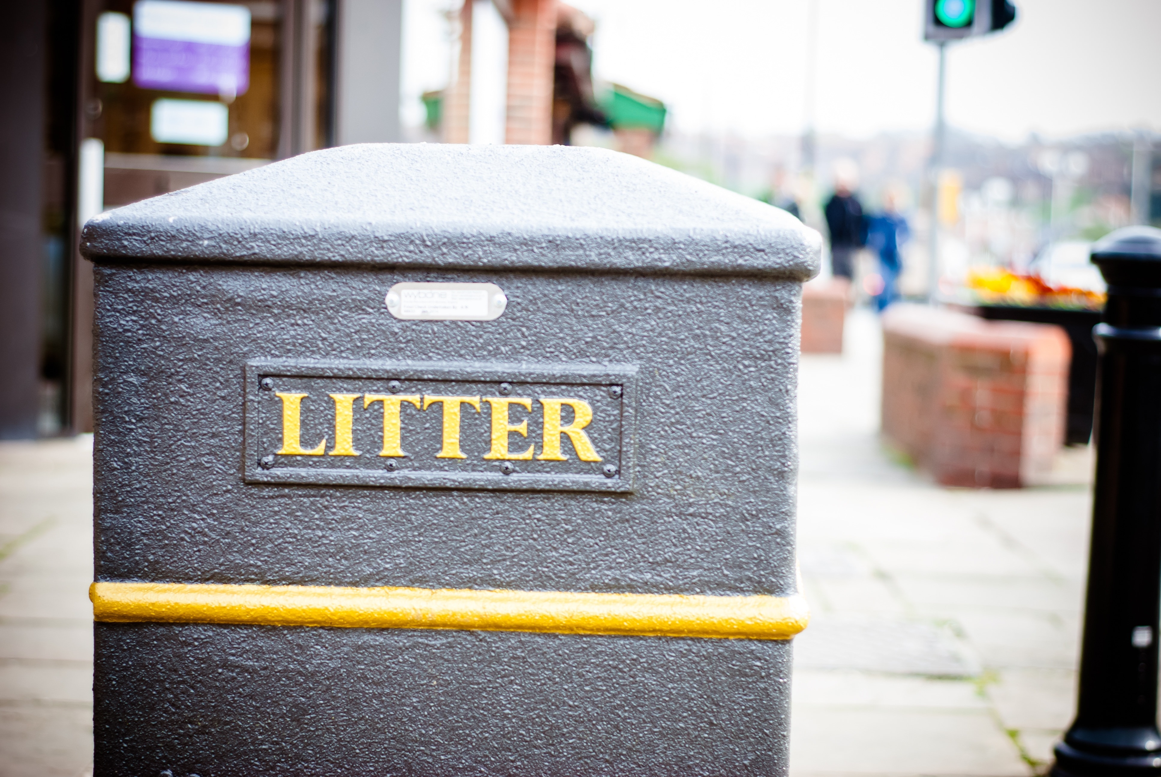 Trash, Whitby, Garbage Bin, City, Street, focus on foreground, day