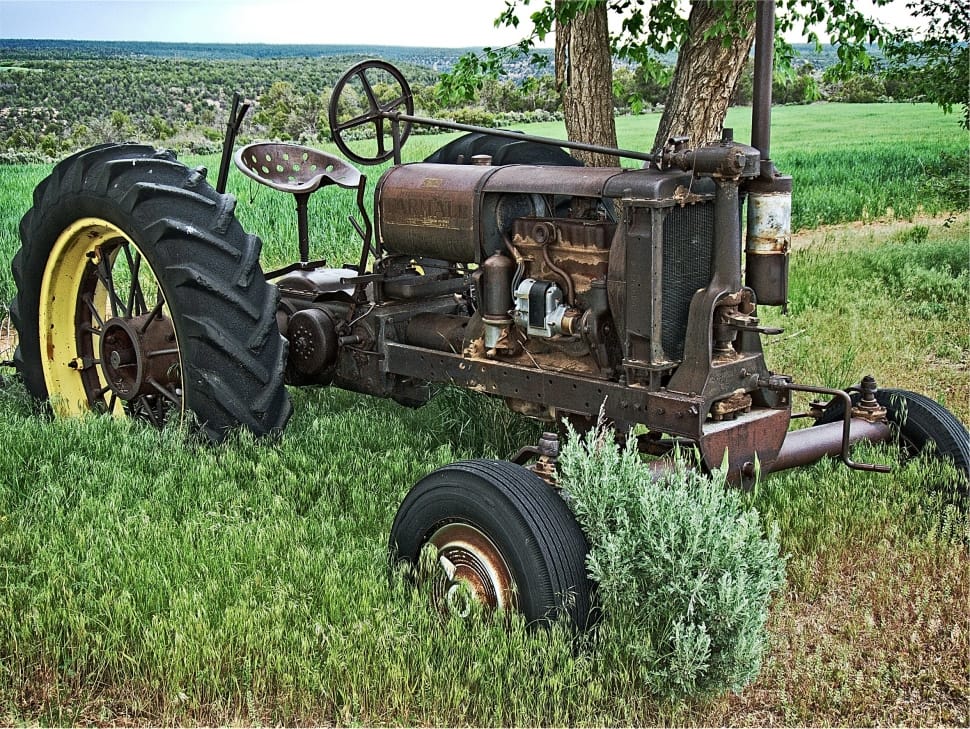 gray tractor preview