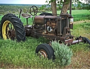 gray tractor thumbnail