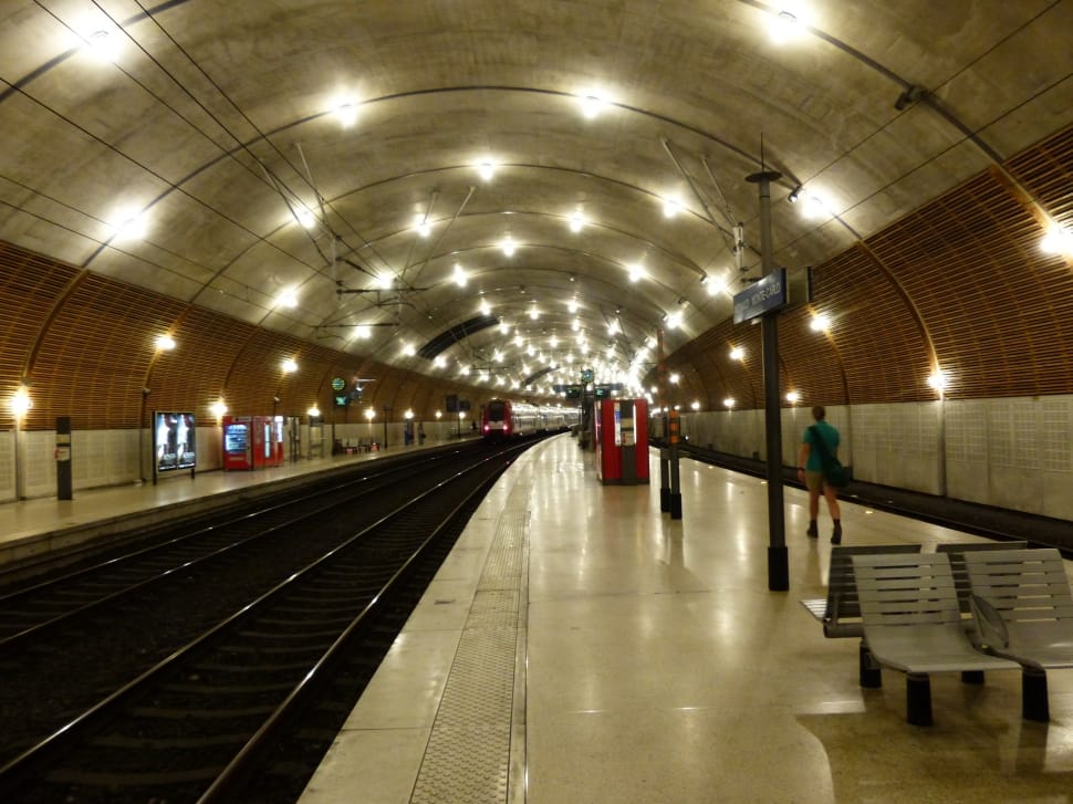 Gleise, Seemed, Railway Station, Dark, illuminated, indoors preview
