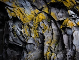 gray and yellow rocks thumbnail
