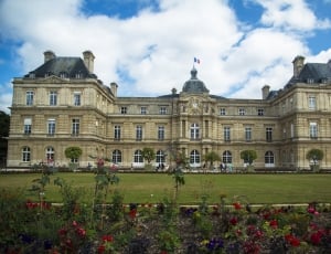 national palace in france thumbnail