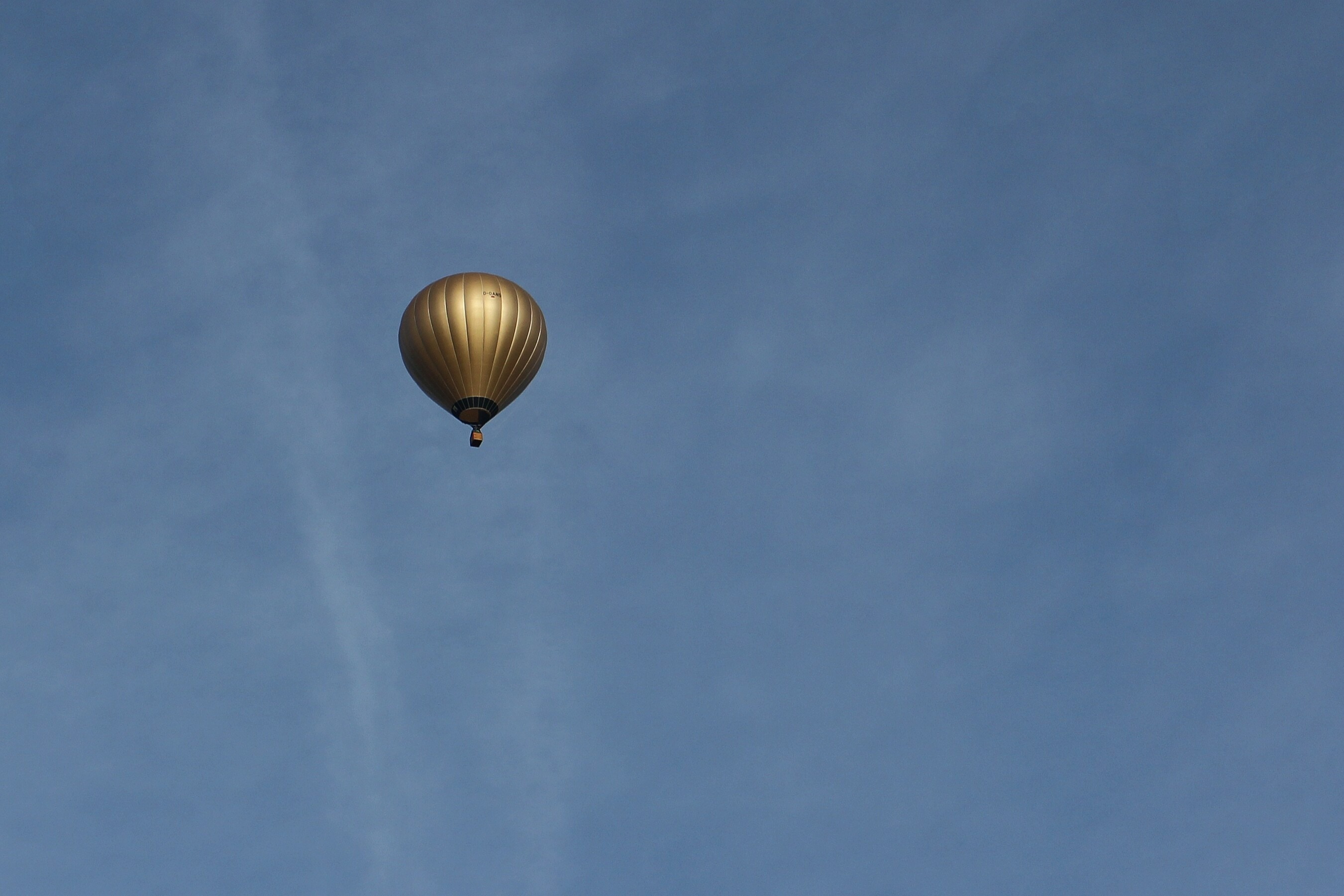 gold hot air balloon