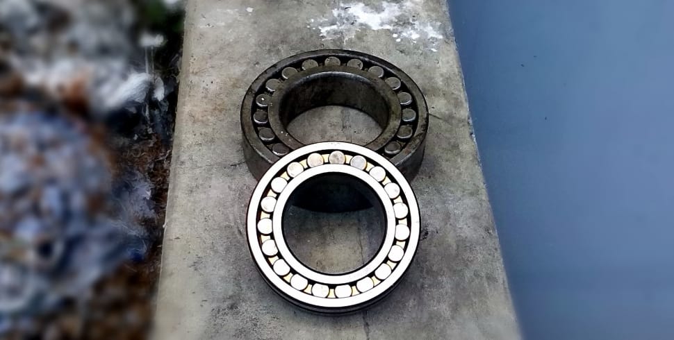 2 silver round bearings preview