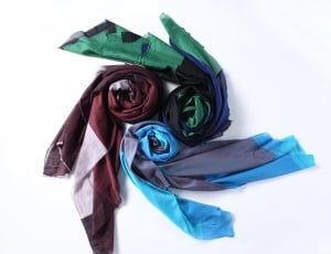 Green, Rotate, Blue, Red, Scarf, Color, green color, white background thumbnail
