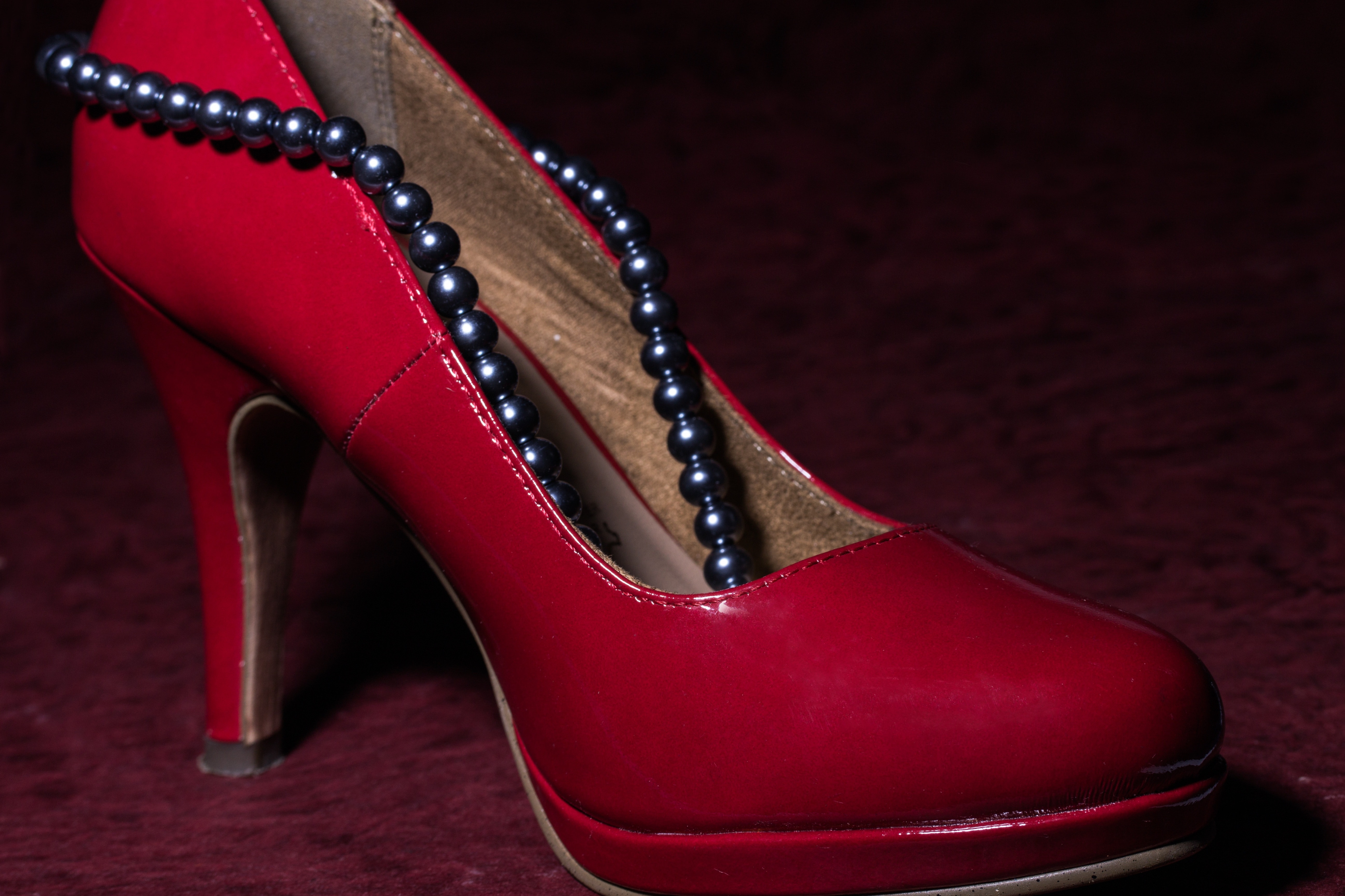 women's red leather heels