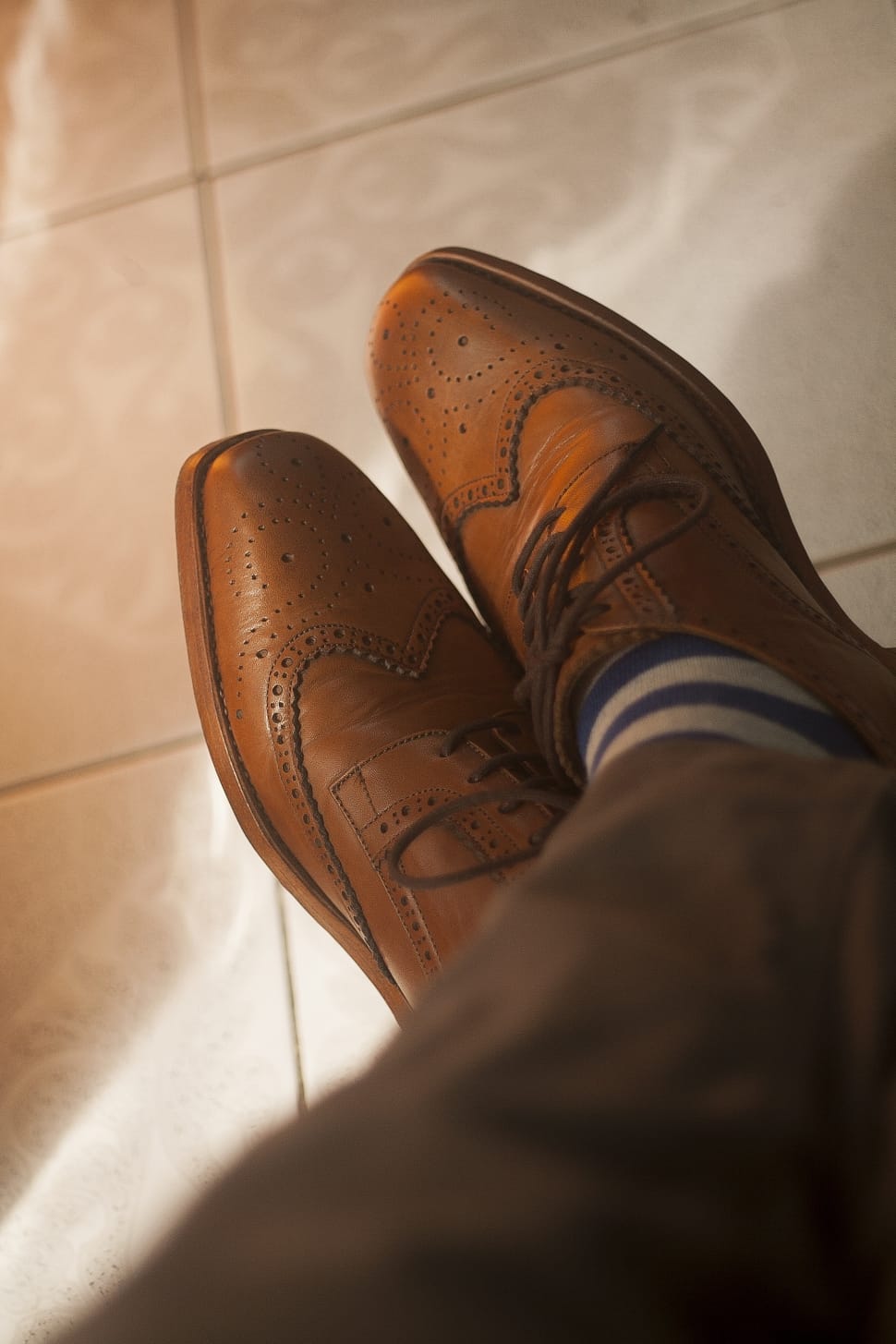 brown leather wingtip shoes preview