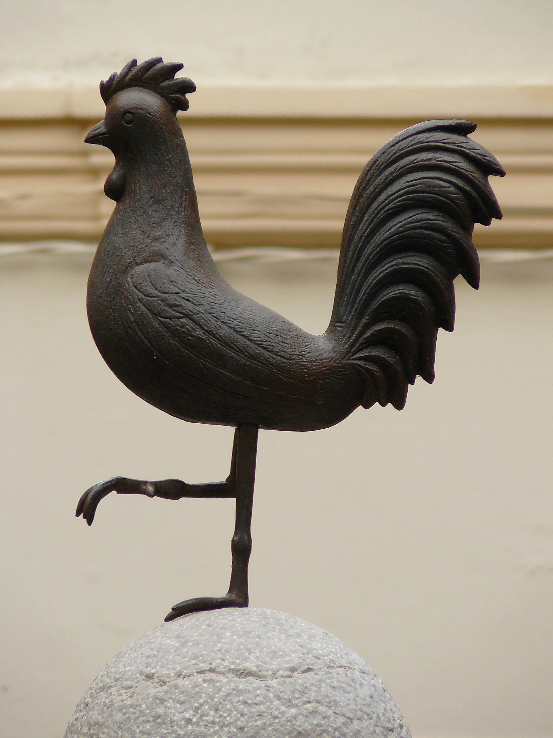 black metal rooster decor