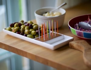green and purple olives thumbnail