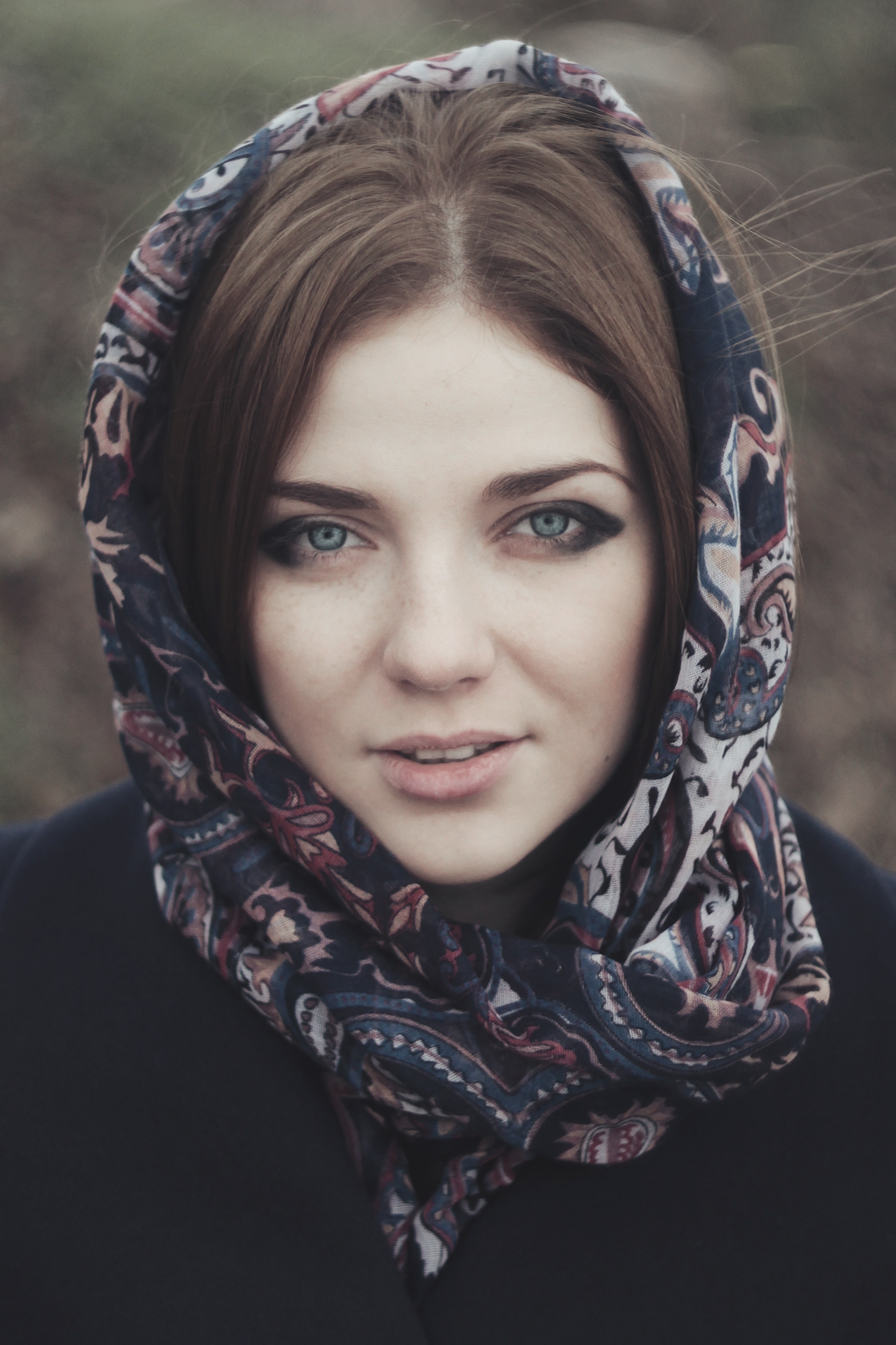 women's blue floral scarf