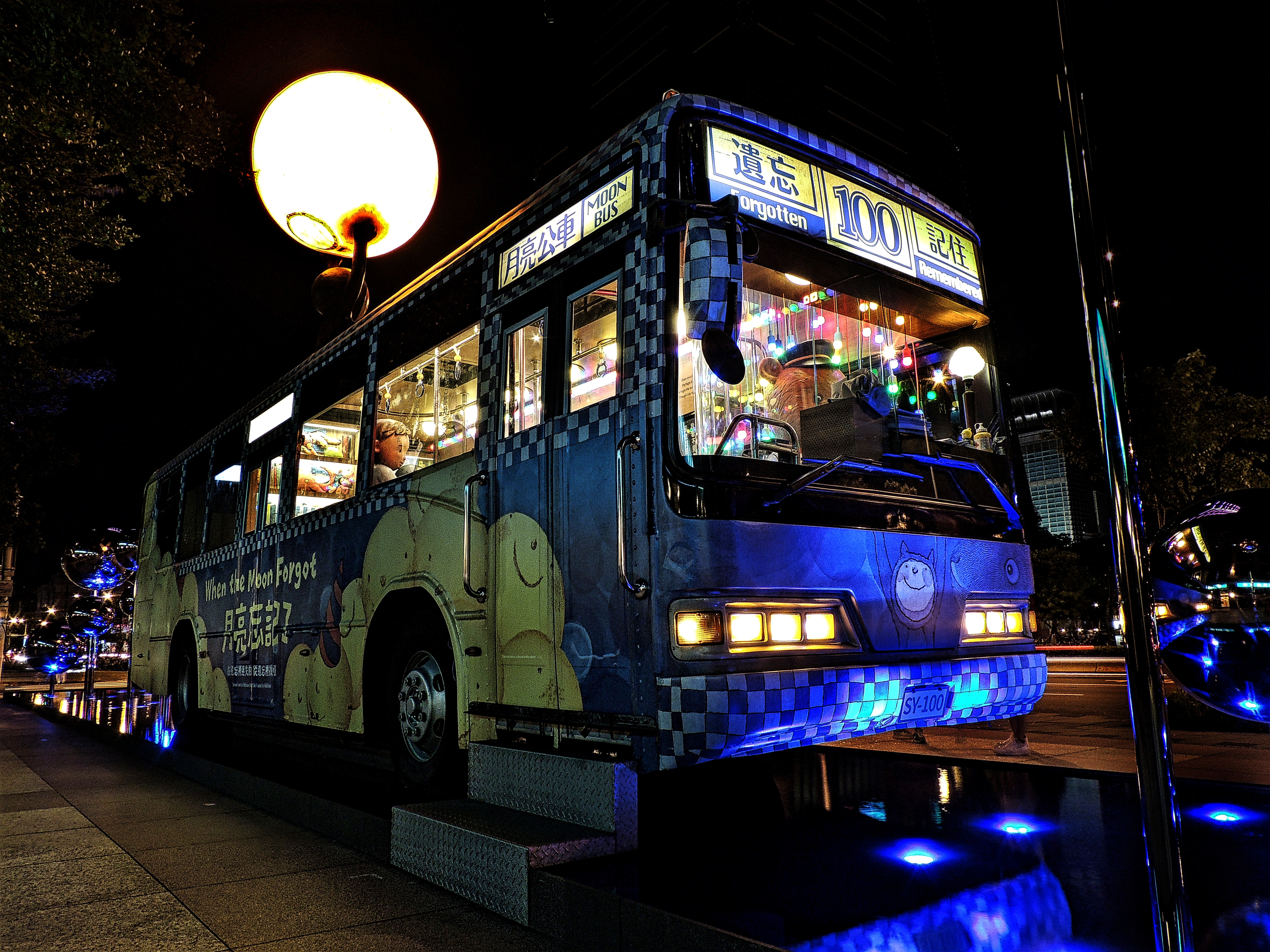 night, bus, blue