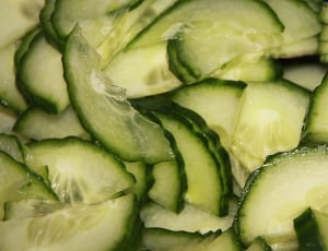 sliced cucumber thumbnail