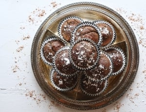 brown cupcakes thumbnail